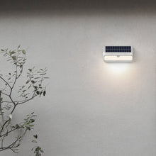 Load image into Gallery viewer, Sunna - Solar Light w/Mosquito Repellent
