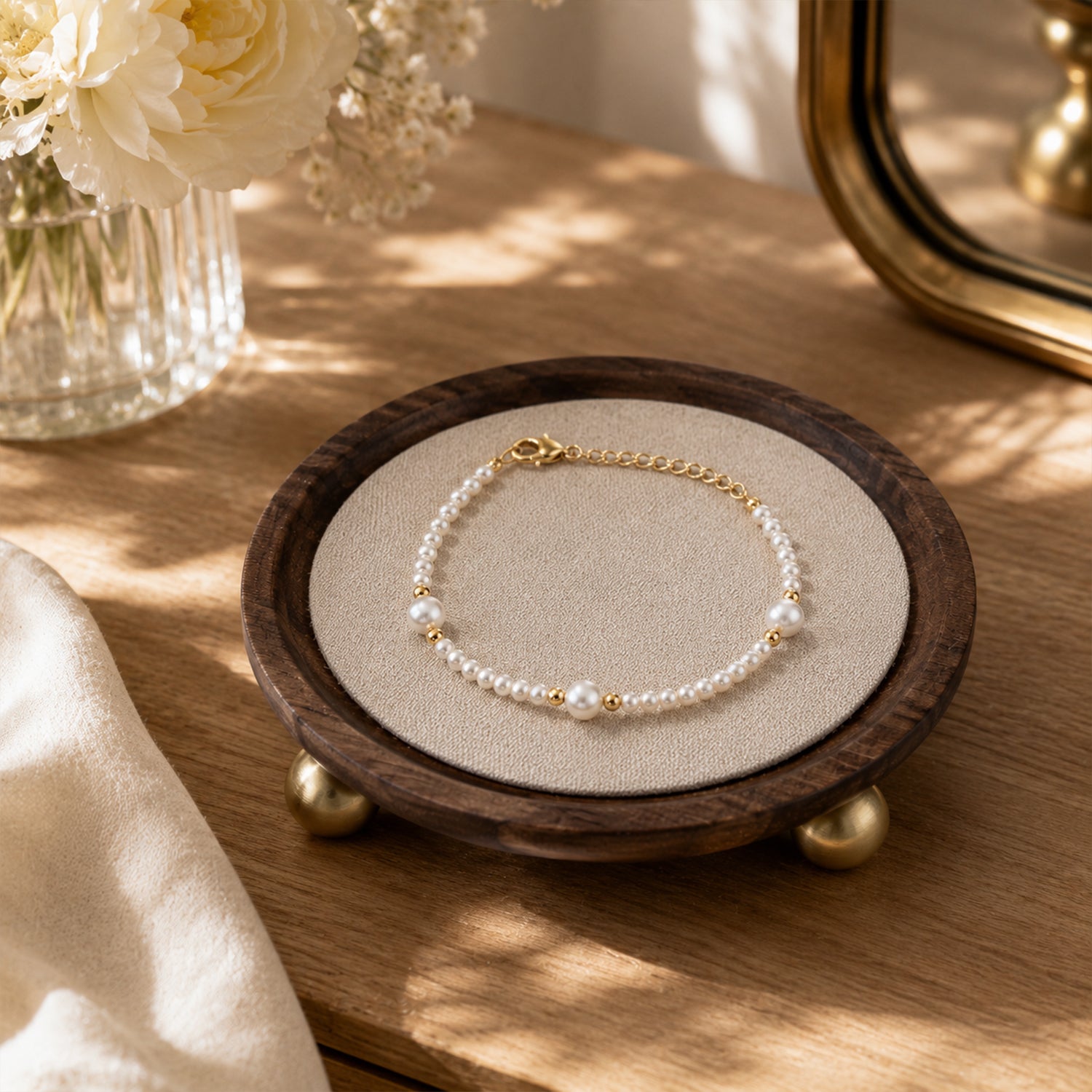 Round Walnut Jewelry Tray, Classic Natural Wood Organizer for Cosmetics & Accessories